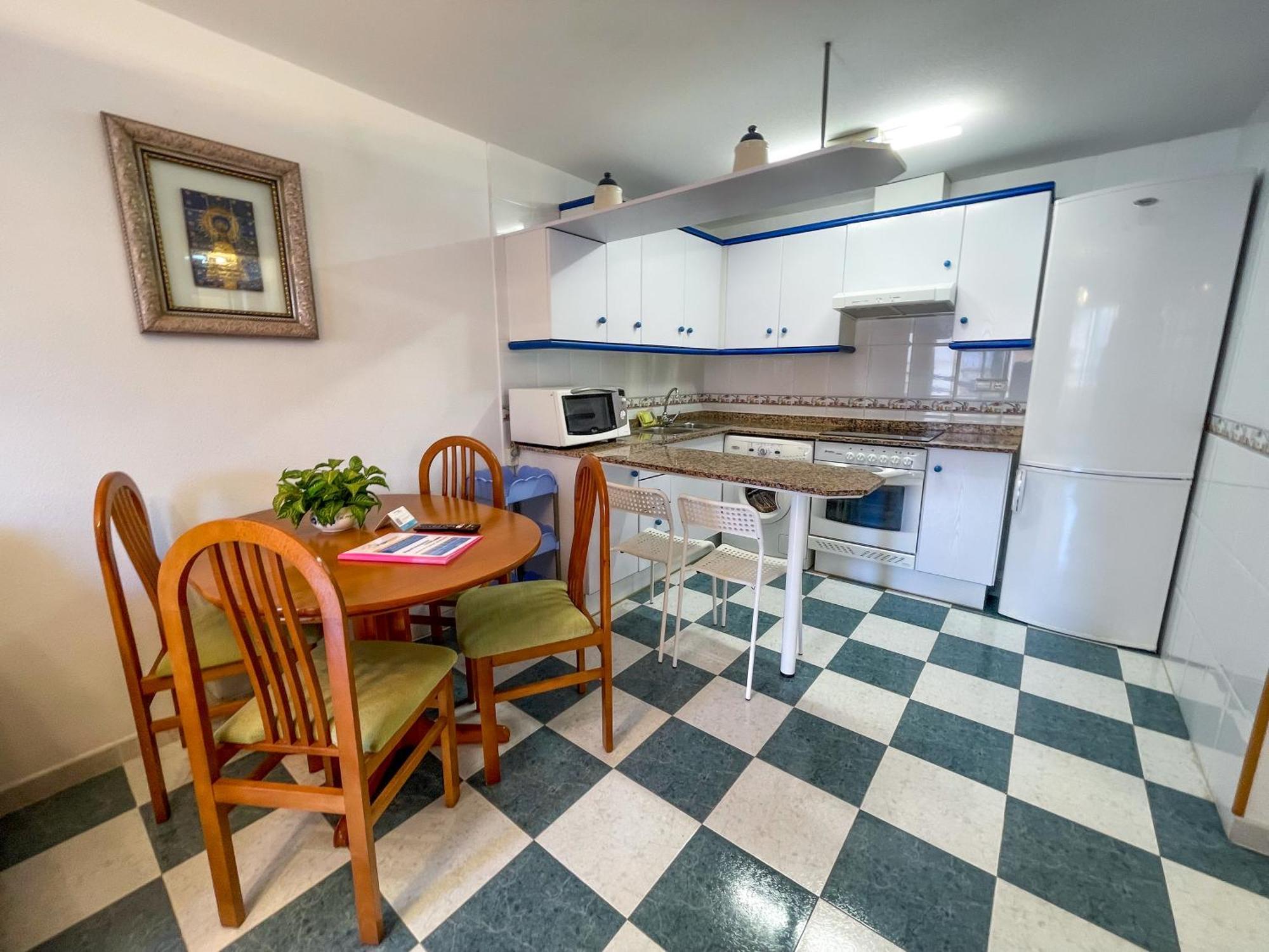 Apartamentos Bonaire 3000 オロペサ・デル・マール エクステリア 写真