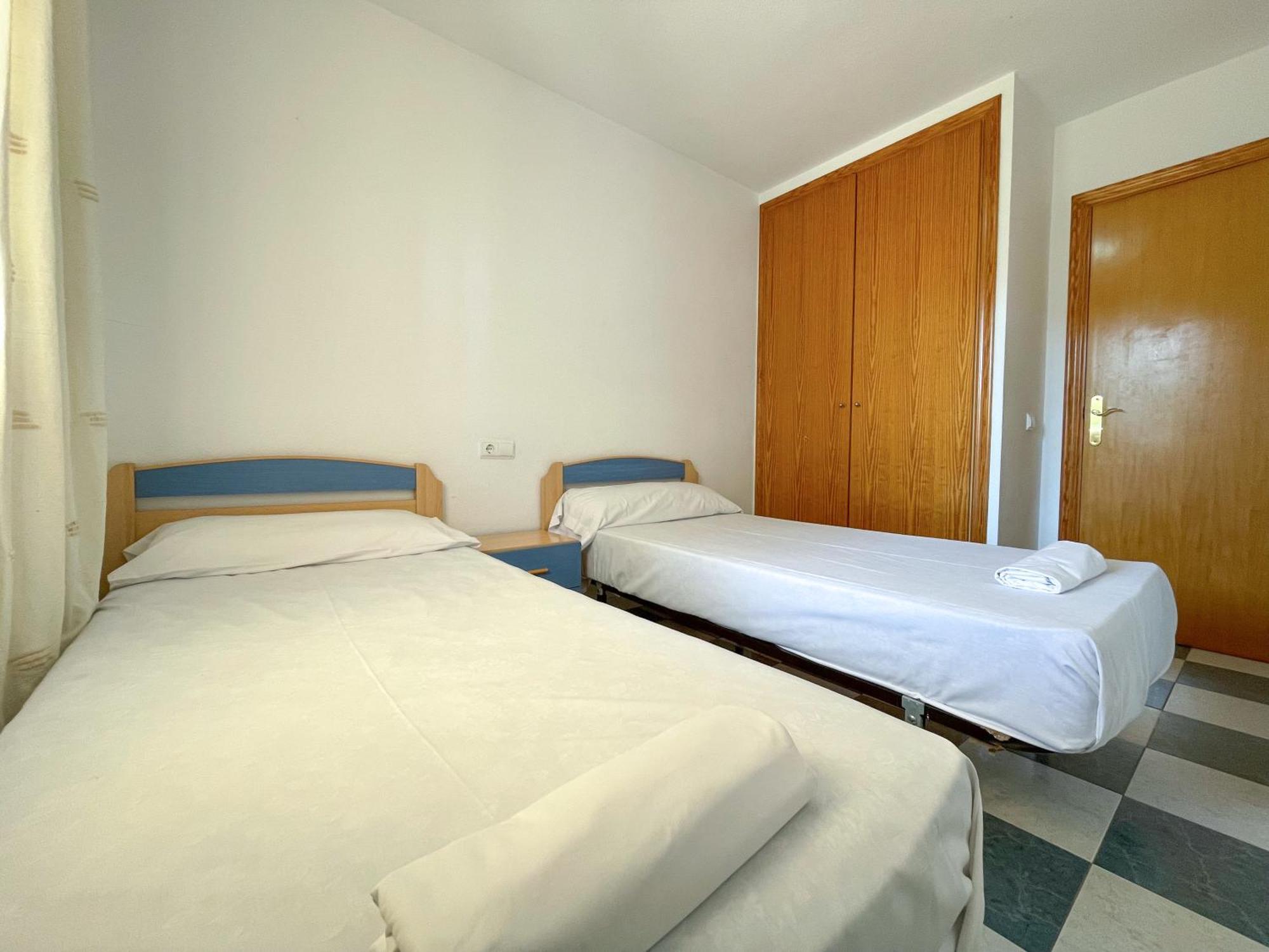 Apartamentos Bonaire 3000 オロペサ・デル・マール エクステリア 写真