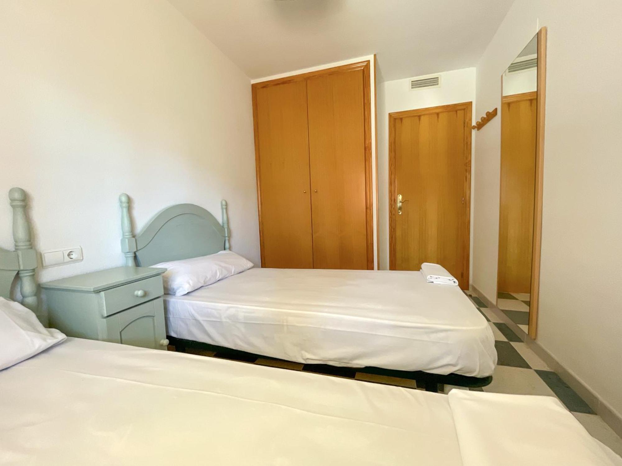 Apartamentos Bonaire 3000 オロペサ・デル・マール エクステリア 写真