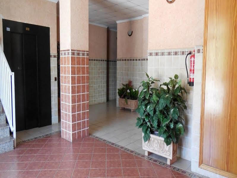 Apartamentos Bonaire 3000 オロペサ・デル・マール エクステリア 写真