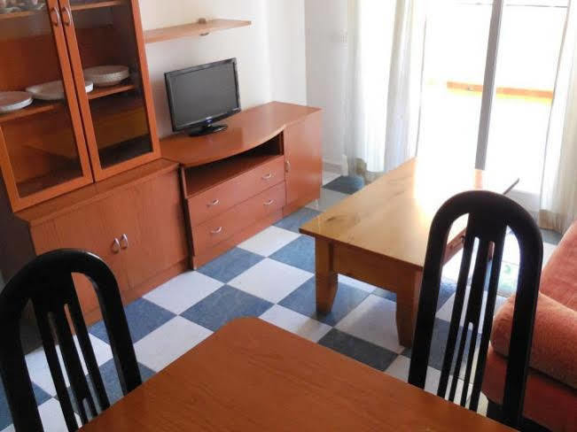 Apartamentos Bonaire 3000 オロペサ・デル・マール エクステリア 写真